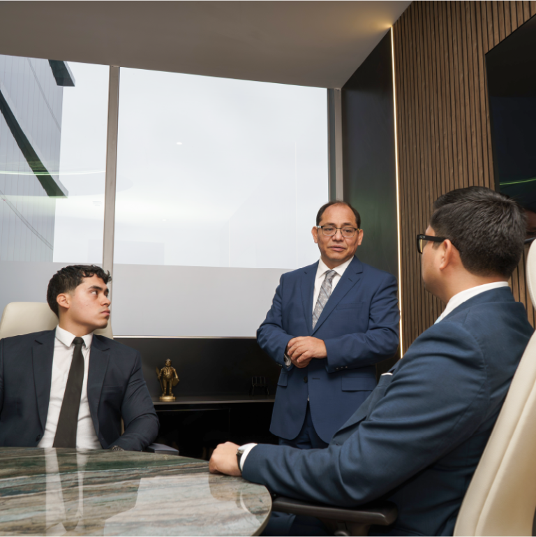 Derecho Empresarial y Corporativo